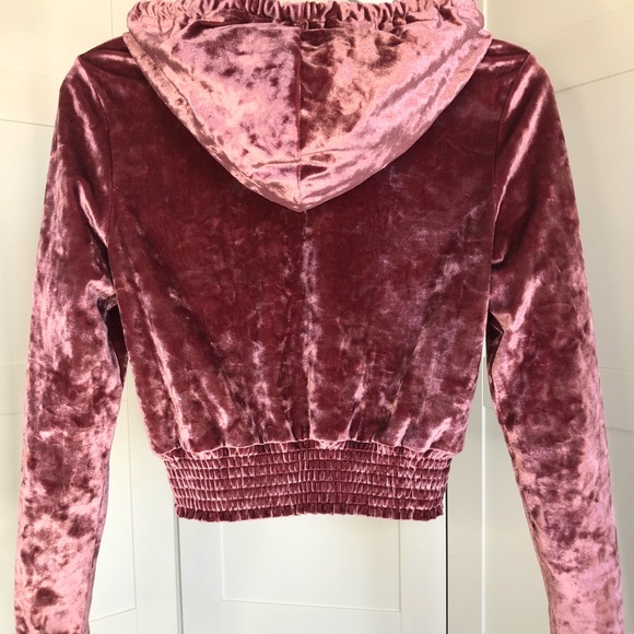 Cute Velvet cropped hoodie - Picture 3 of 4